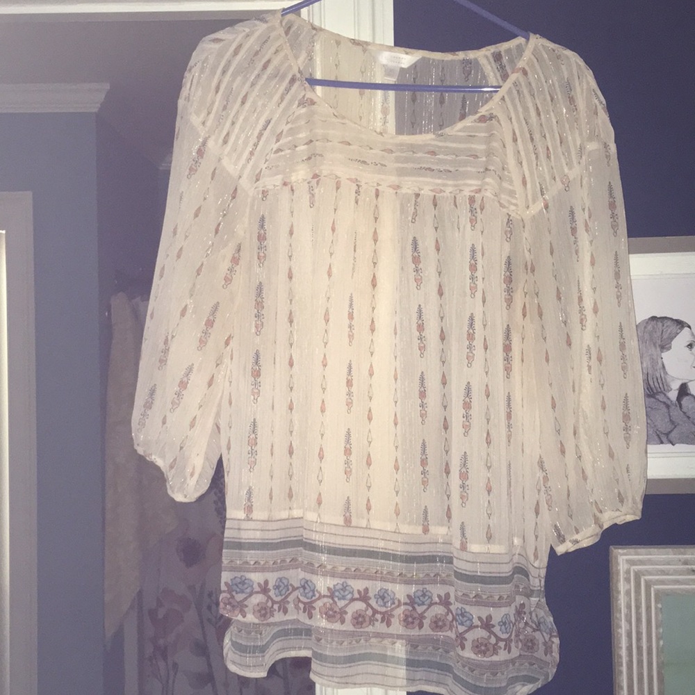 Pretty boho shirt with great feminine details